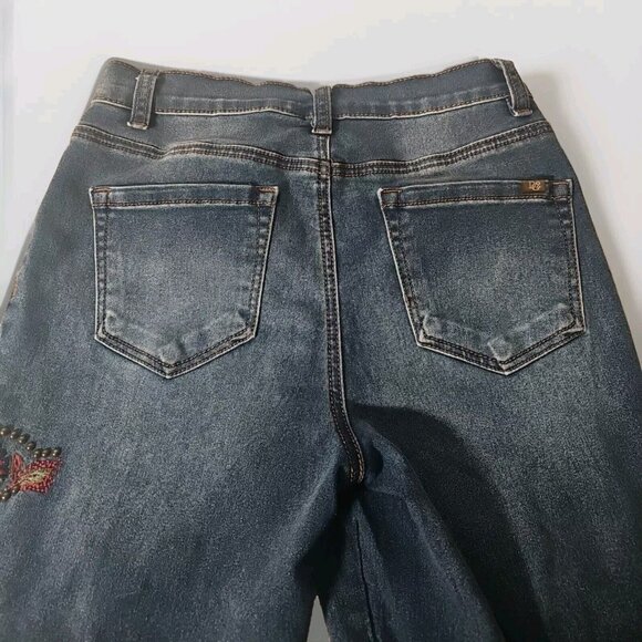 DG2 Diane Gilman Stretch Embroidered Cropped Jeans Floral Size 4P - Picture 4 of 7